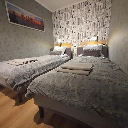 Jdk Apartamenty Mlynarska 44M2 6-Osobowy Kalisz  Bagian luar foto